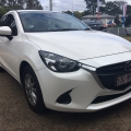 2016 Mazda 2 白色 Hatchback 高配 16000kms $ 15990
